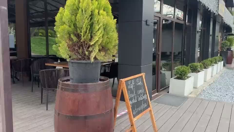 Loft Pub & Kitchen